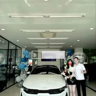 Hoạt động tư vấn và giao xe Kia tại Hưng Yên 2